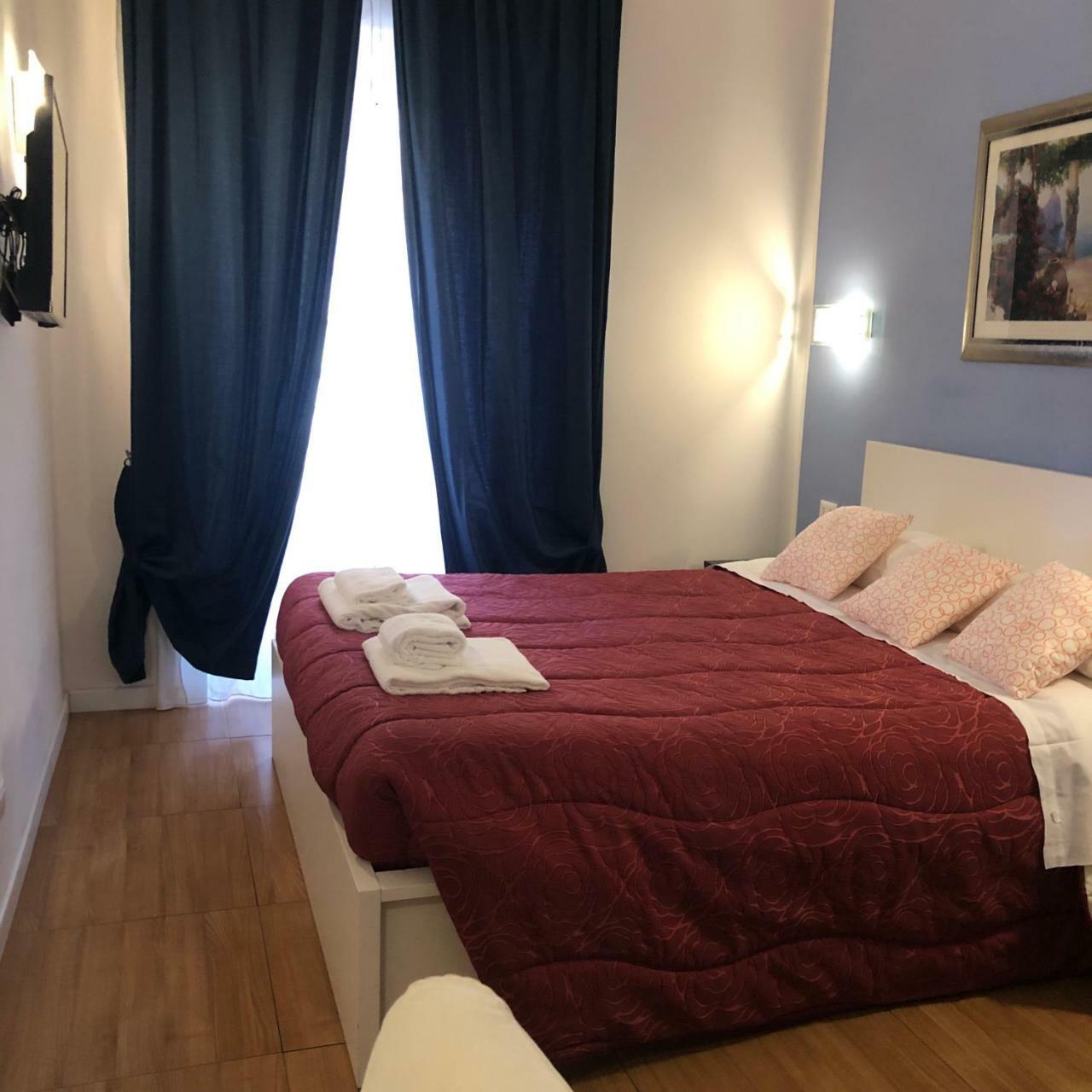 Residenza Giulia Al Colosseo Rome Extérieur photo